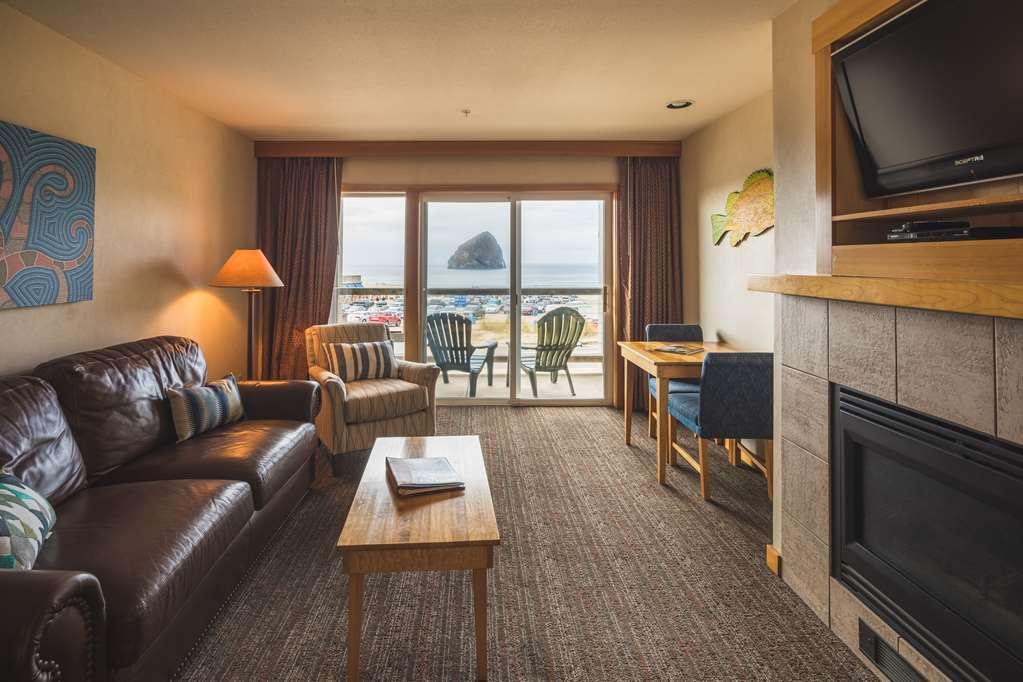 At Cape Kiwanda 3* Pacific City