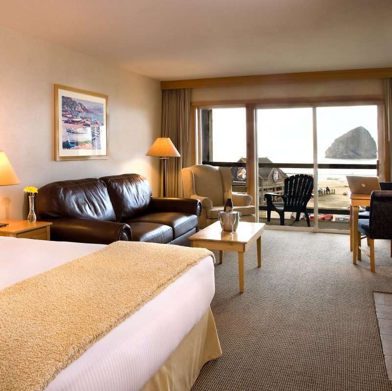 At Cape Kiwanda 3*